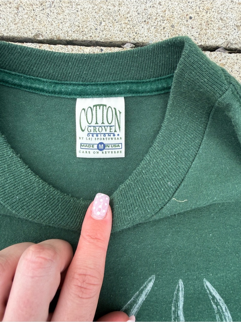 90’s Outdoors Deer Tee